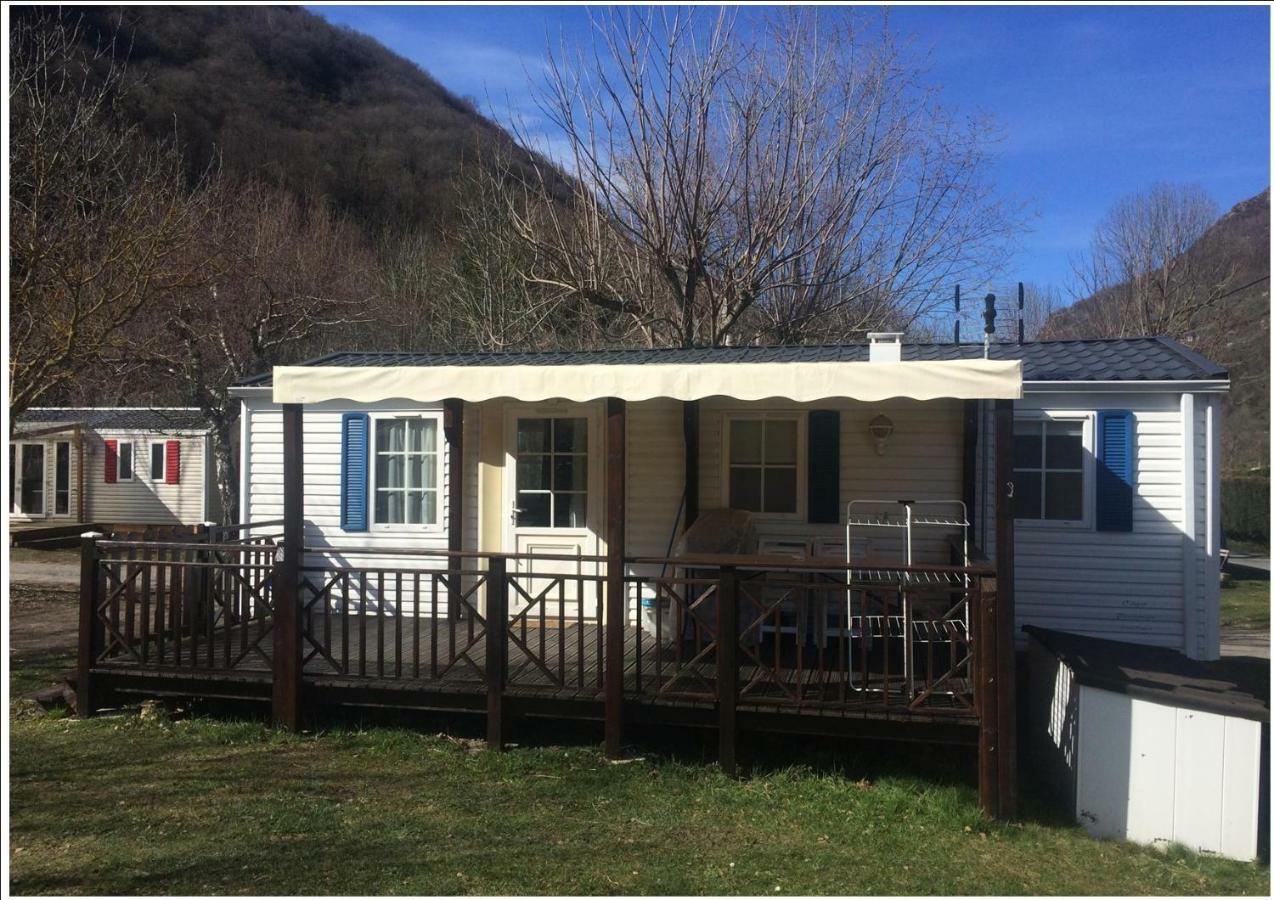 Camping Happy Pyrenees Saligos Exterior foto